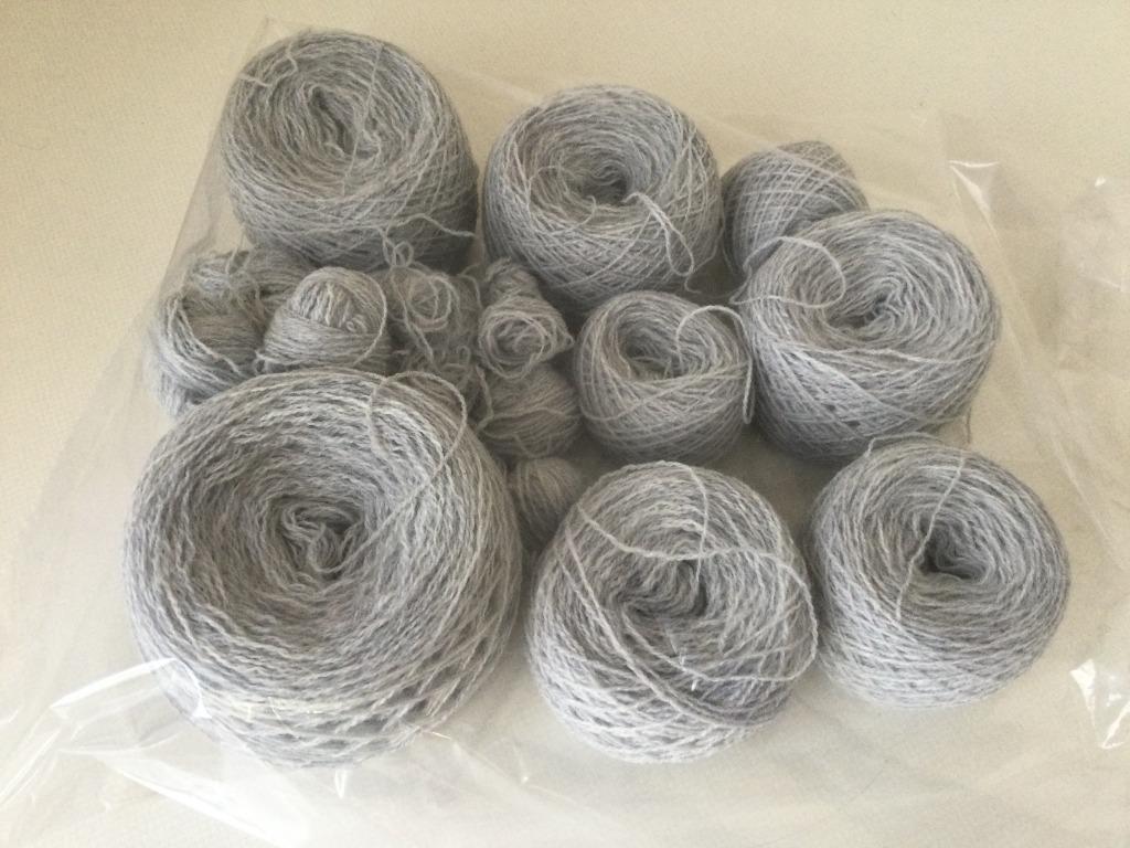 180 gram grijze cone wol, Enlèvement ou Envoi