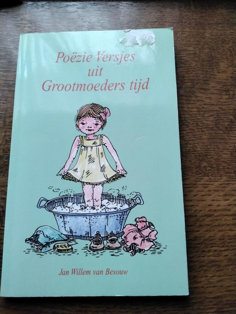 2 boekjes poëzie versjes en rijmpjes, Ophalen, Zo goed als nieuw