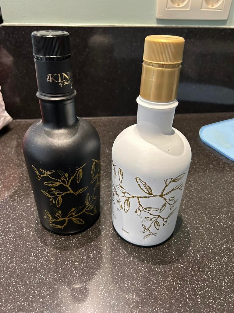 2 belles bouteilles d'huile d'olive, Enlèvement, Utilisé