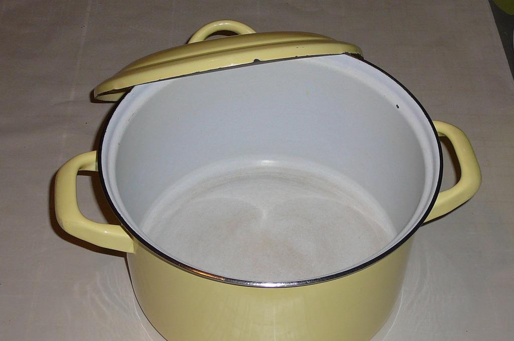 Emaille kookpot met deksel (geel), Huis en Inrichting, Ophalen of Verzenden