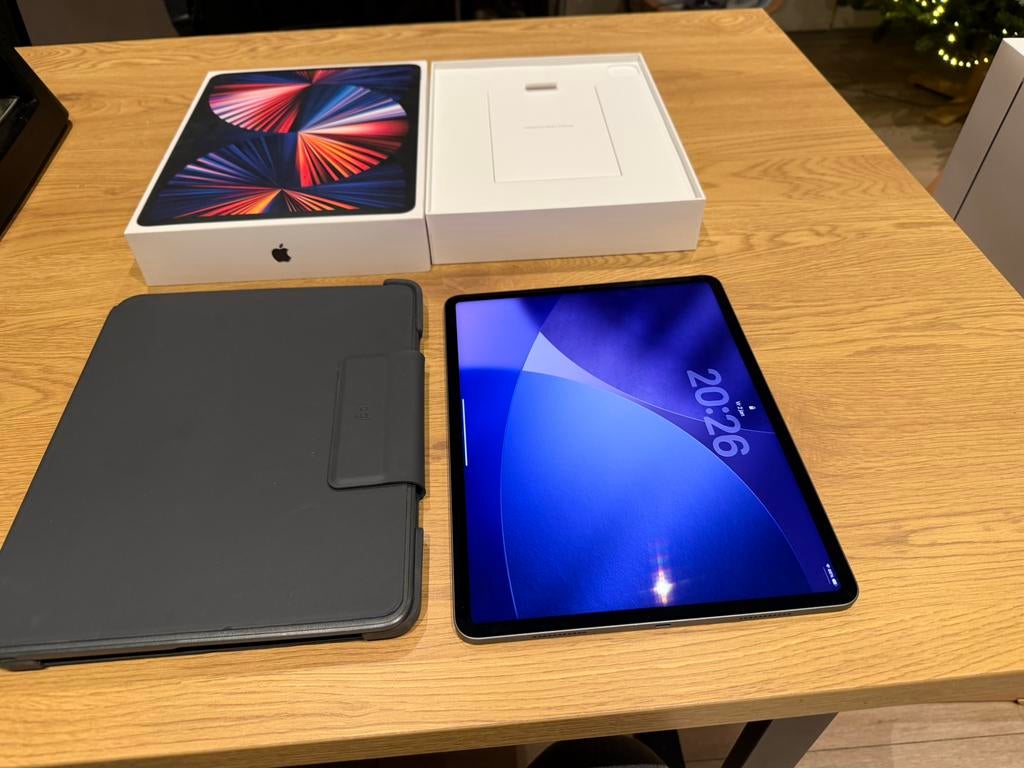 Ipad Pro 12,9 inch 5th generation M1, Computers en Software, Apple iPads, Ophalen, Zwart, 12 inch, Zo goed als nieuw