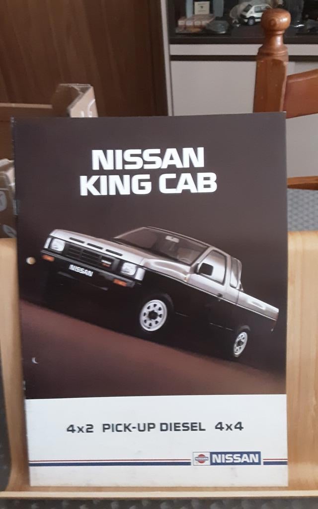 Nissan King cab brochure, Ophalen of Verzenden, Zo goed als nieuw, Nissan