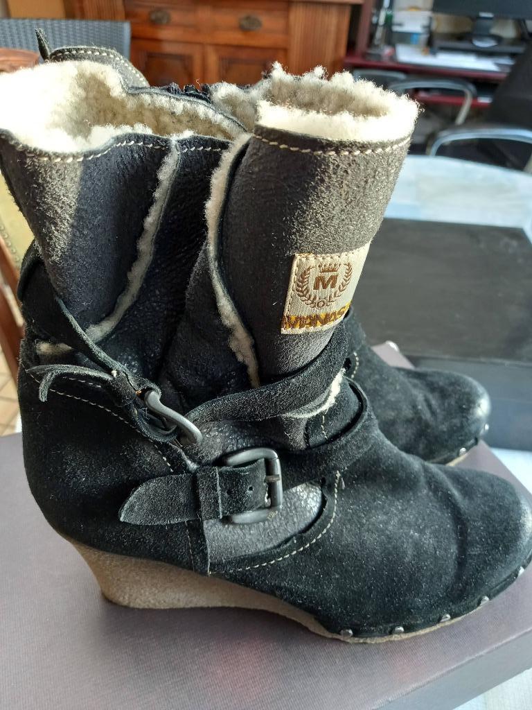 3 /4 zwarte botjes warm gevoerd met pels merk Maus en 41, Zwart, Lage of Enkellaarzen, Ophalen of Verzenden, Zo goed als nieuw