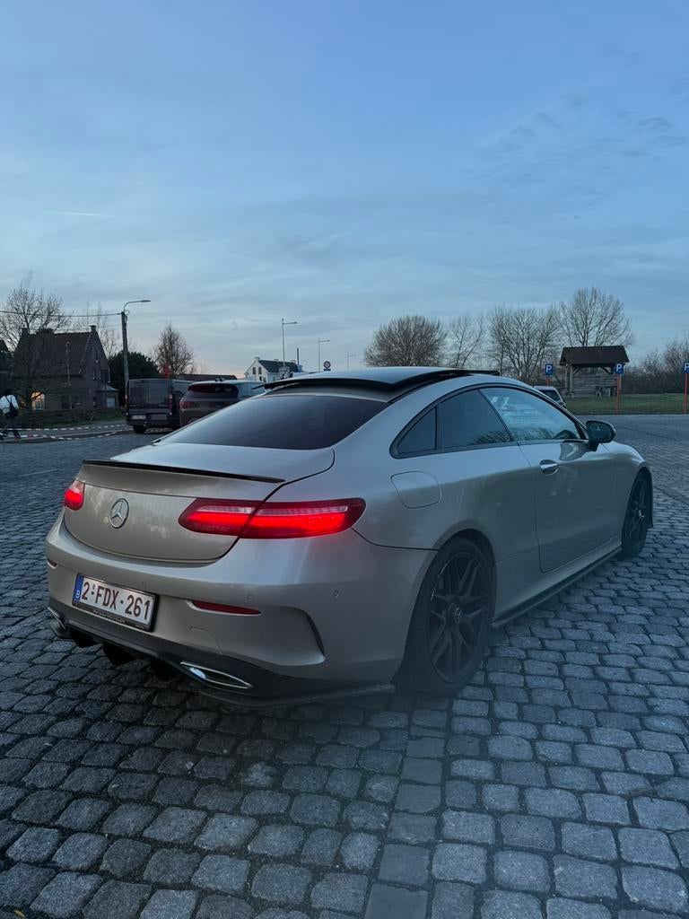 Mercedes-Benz E220d Coupé, Auto's, Automaat, 4 zetels, 143 kW, USB
