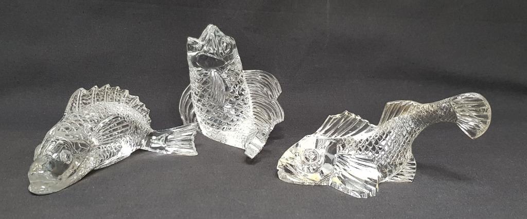 Baccarat - Drie karpers. - Kristal, Antiek en Kunst, Antiek | Glaswerk en Kristal, Ophalen of Verzenden