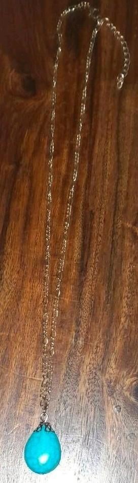 Collier fantaisie avec pendentif turquoise, Enlèvement ou Envoi, Comme neuf