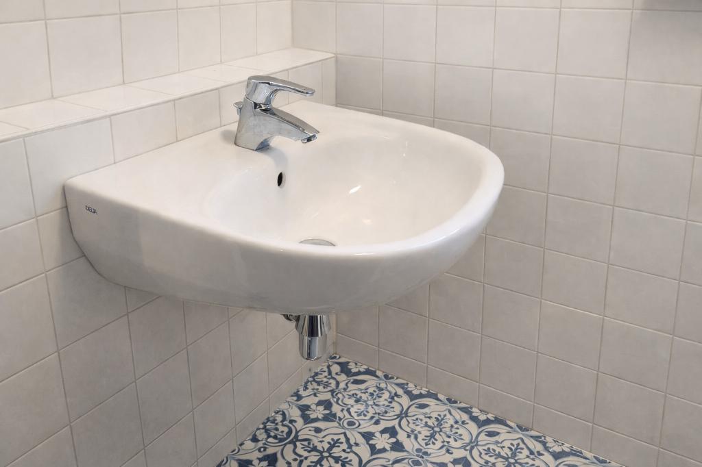 Evier salle de bain complet, 25 à 50 cm, Lavabo ou Évier, Enlèvement, Utilisé