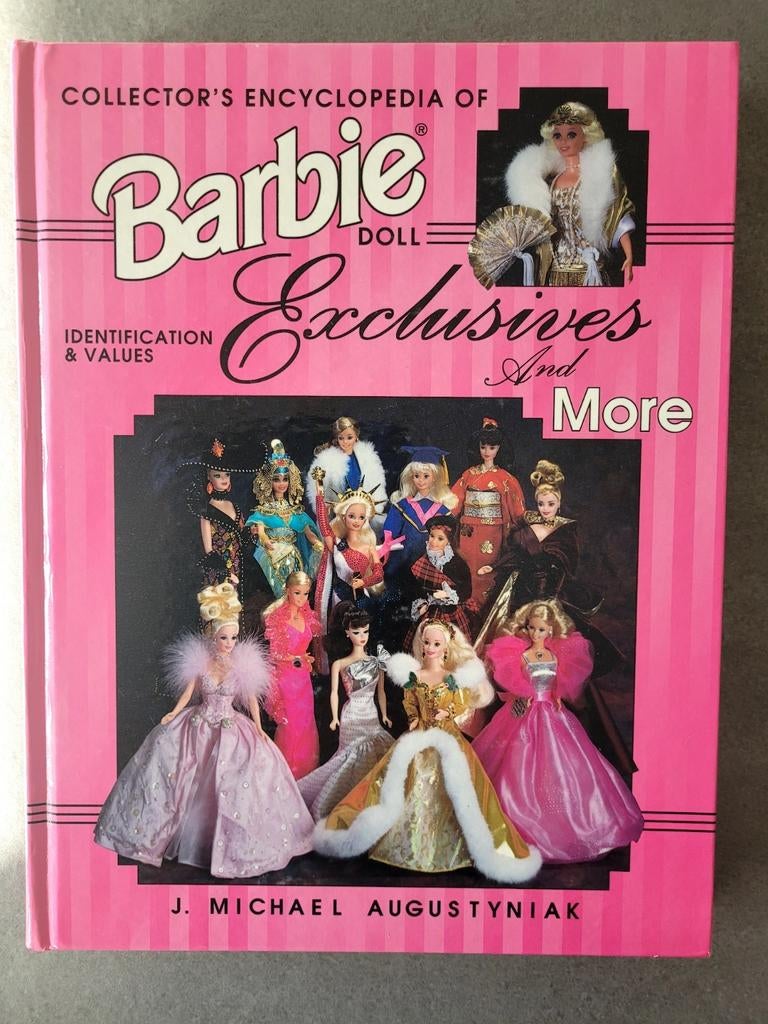 Barbie collectors encyclopedie ENG, Verzamelen, Ophalen of Verzenden, Zo goed als nieuw, Accessoires