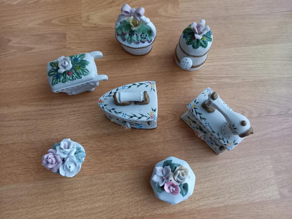 JA, ZE ZIJN SCHATTIG DEZE MINIATUURTJES, Antiek en Kunst, Ophalen of Verzenden