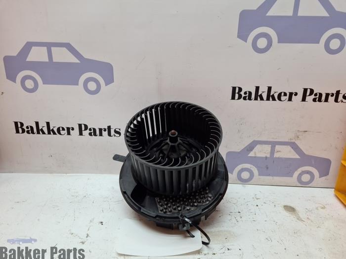 Moteur de ventilation chauffage d'un Volkswagen Golf, -, Volkswagen, -, 3 mois de garantie