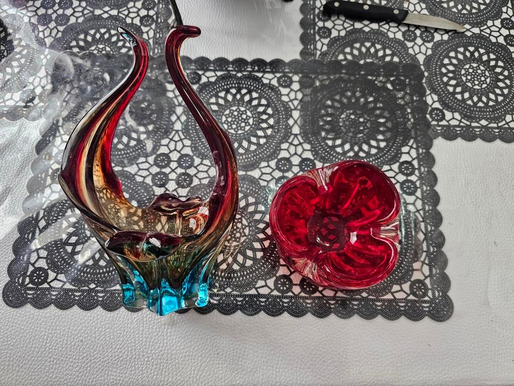 Murano bonbonnière et 1 cendrier verre murano, Handtassen en Accessoires, Oorbellen, Glas