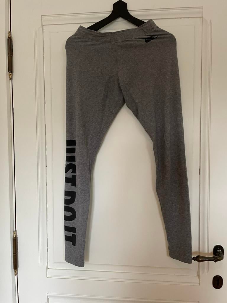 Sportbroek, Ophalen, Nike, Maat 36 (S), Grijs