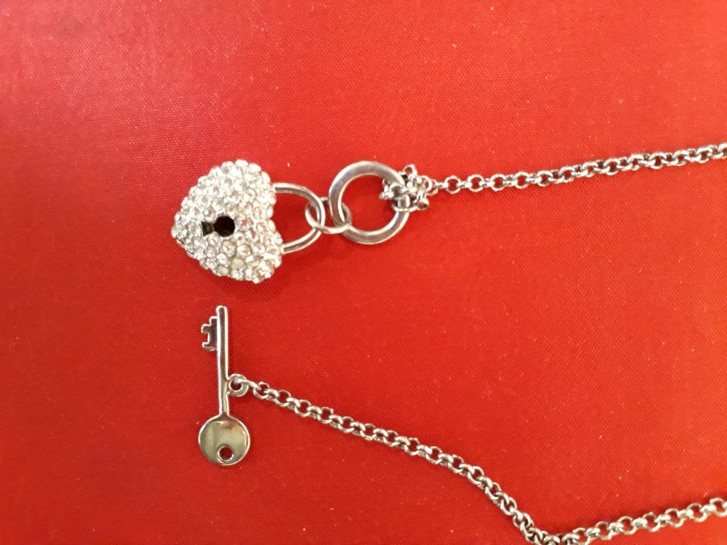 Cœur et sa clef en Collier pendentif (Fiell), Bijoux, Sacs & Beauté, Avec pendentif, Enlèvement ou Envoi, Comme neuf, Argent
