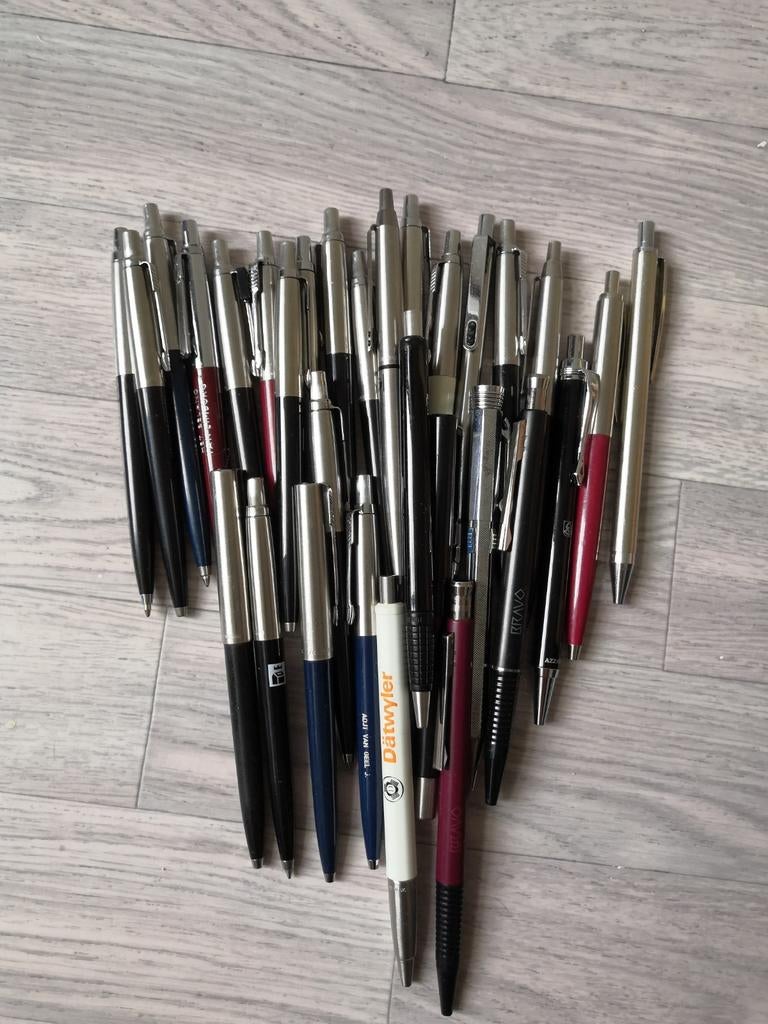Stylo bille Parker, Enlèvement ou Envoi, Comme neuf