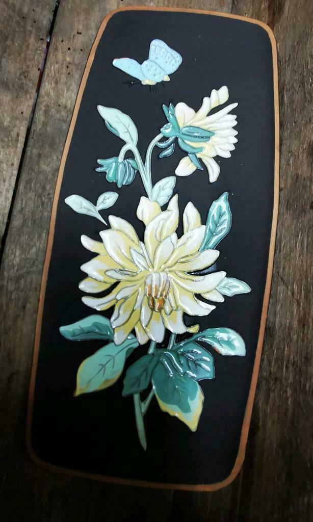 Fleur en céramique Wandeco avec papillon, termos d'Allemagne, Enlèvement ou Envoi, Maison et Meubles