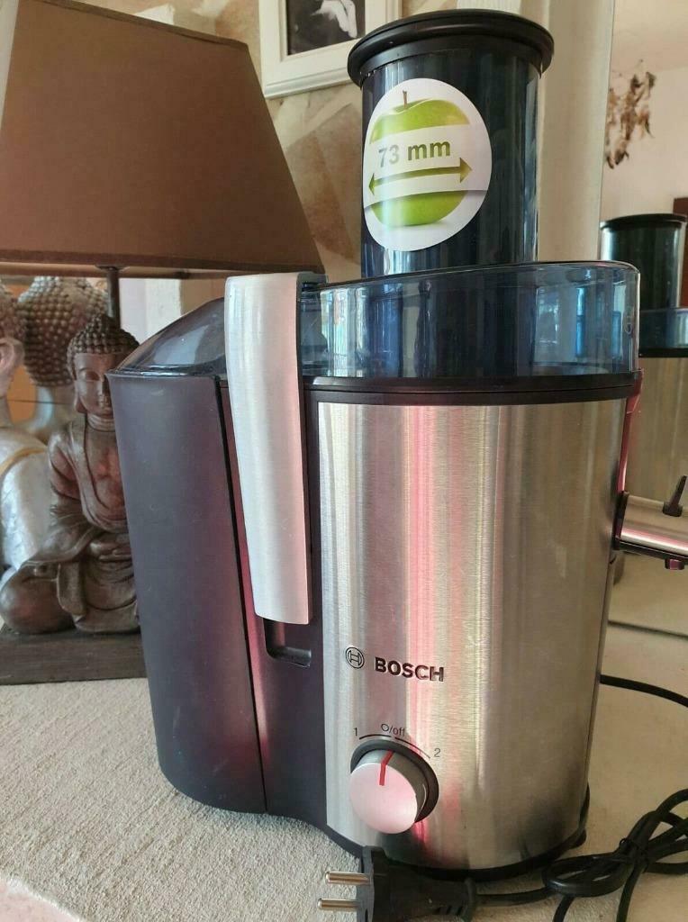 Sapcentrifuge VitaJuice 3 700 W Blauw, 1 tot 2 liter, Ophalen, Zo goed als nieuw, 3 snelheden of meer