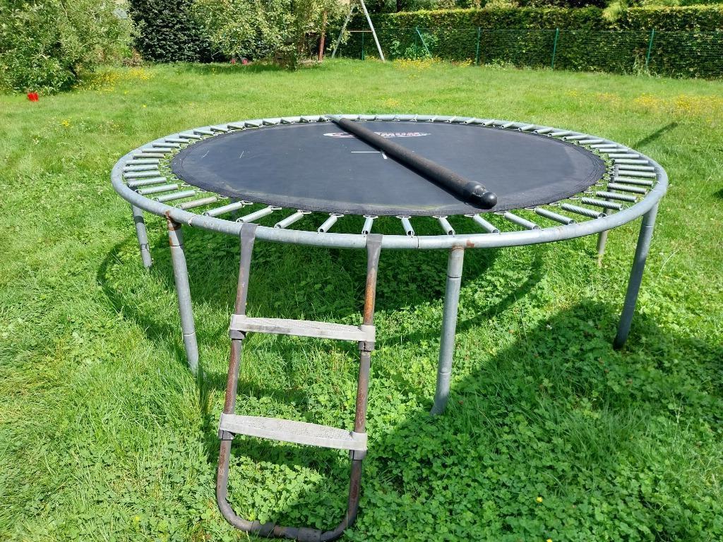 Trampoline (Base), Enlèvement ou Envoi, Utilisé