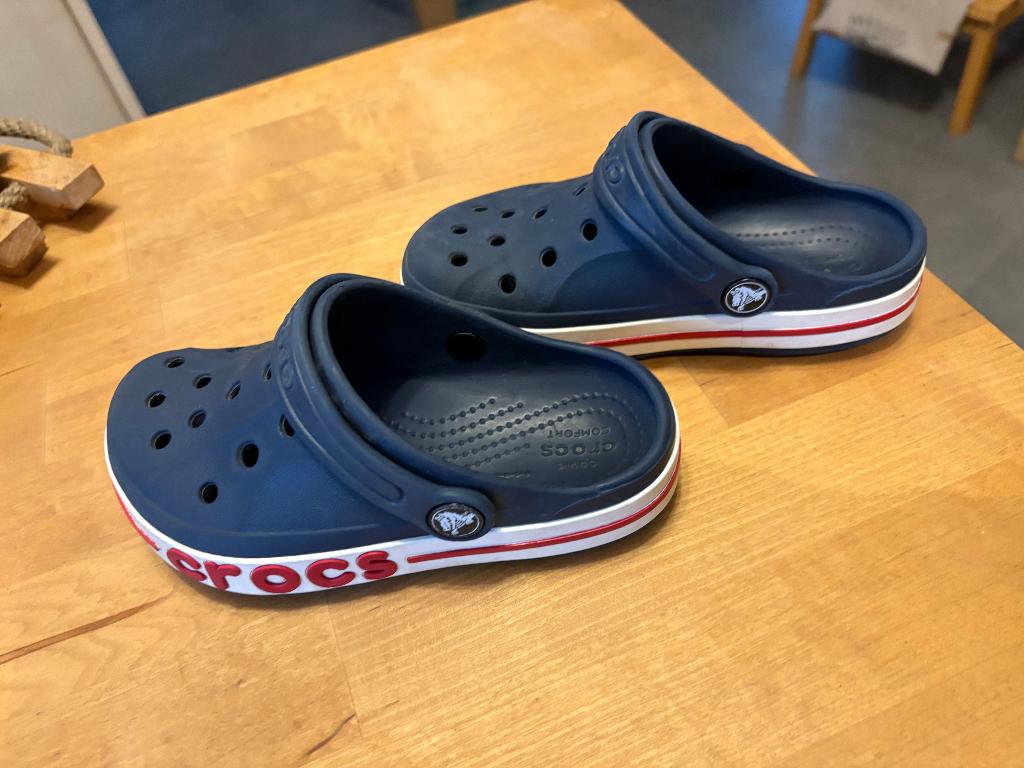 Crocs – Pointure  28/29 ( C 11 ), Enlèvement, Comme neuf