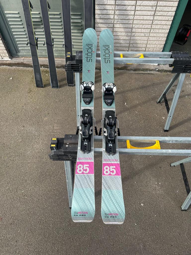Stockli ski’s, Ophalen, Zo goed als nieuw, Ski