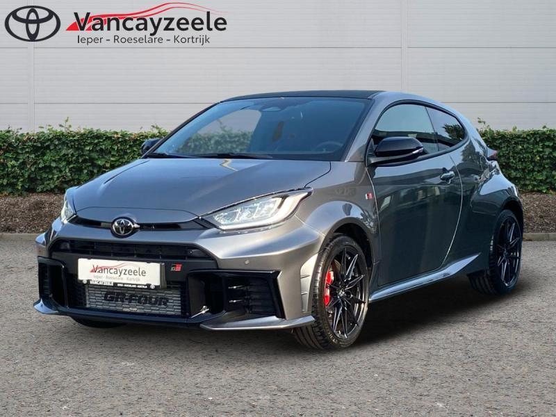 Toyota Yaris GR 1.6i MT+premiumpack+forgedw, Auto's, Toyota, 1600 cc, Handgeschakeld, USB, Zilver of Grijs