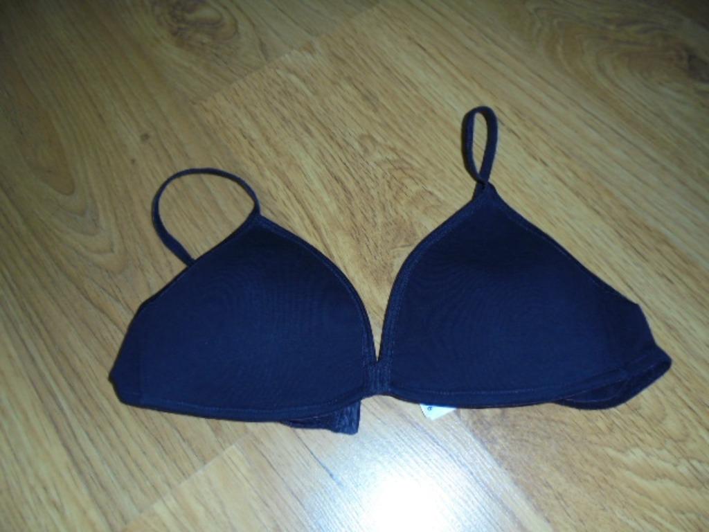 C&A : Soutien-gorge noir uni (M170/176), Enfants & Bébés, Vêtements enfant | Taille 170, C&A, Enlèvement ou Envoi, Autres types