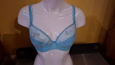 Coffret romantique Marie Jo Eur 75C Fr 90C string 36 neuf, Marie Jo, Enlèvement ou Envoi, Bleu, Ensemble
