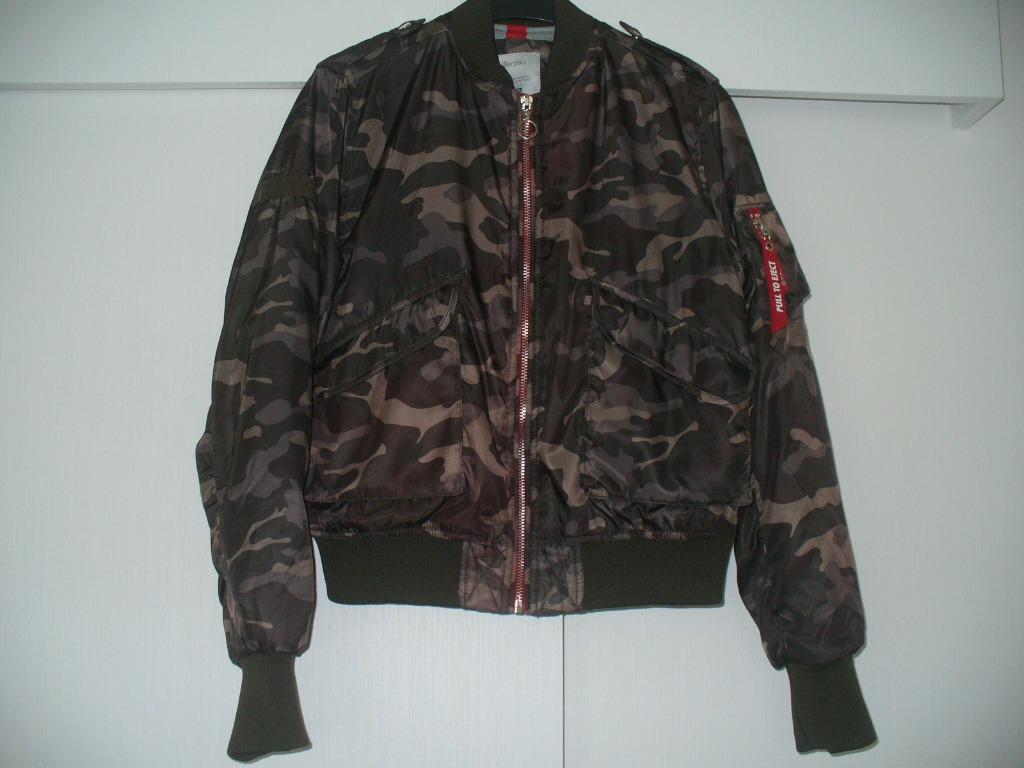 Stoere jas Bershka maat S, Kleding | Dames, Bershka, Ophalen of Verzenden, Zo goed als nieuw, Maat 36 (S)