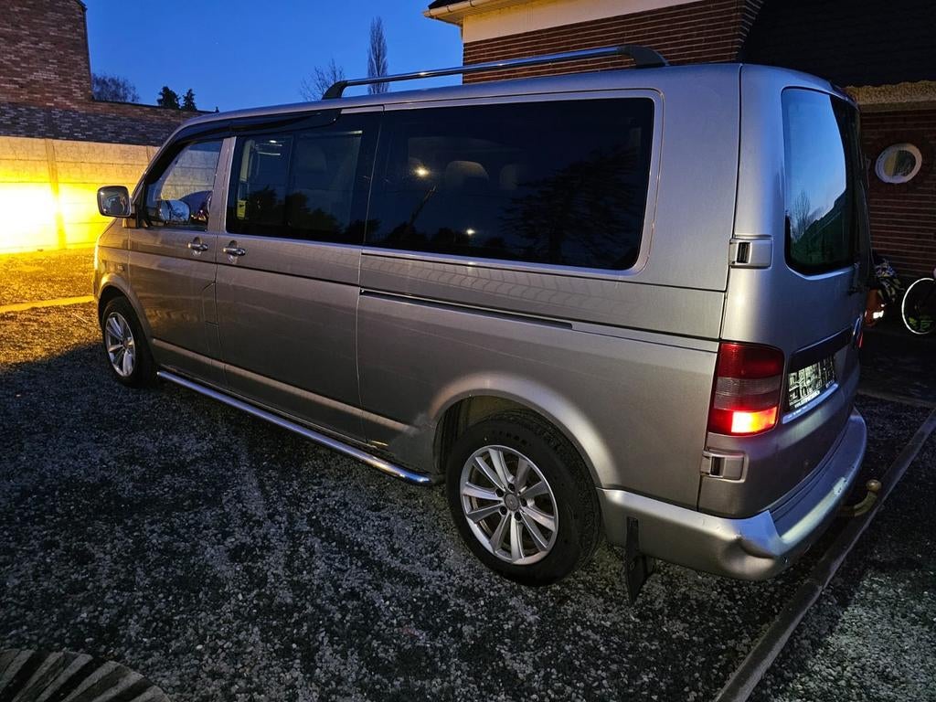 Volkswagen Transporter T5 Caravella 174pk!, Auto's, Stof, 4 cilinders, Schuifdeur, Beige