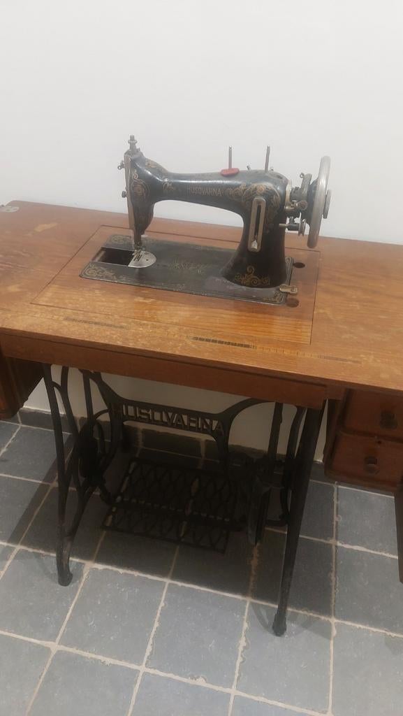 Husqvarna naaimachine, Antiek en Kunst, Ophalen