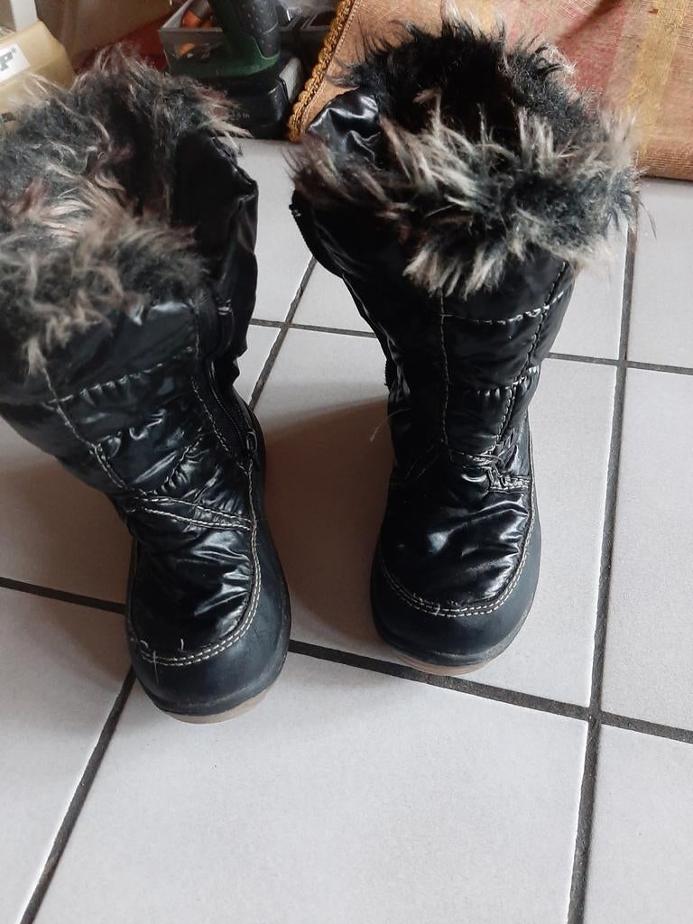 Kinder laarsjes met dikke zool maat 25 antischuifzool rits, Ophalen
