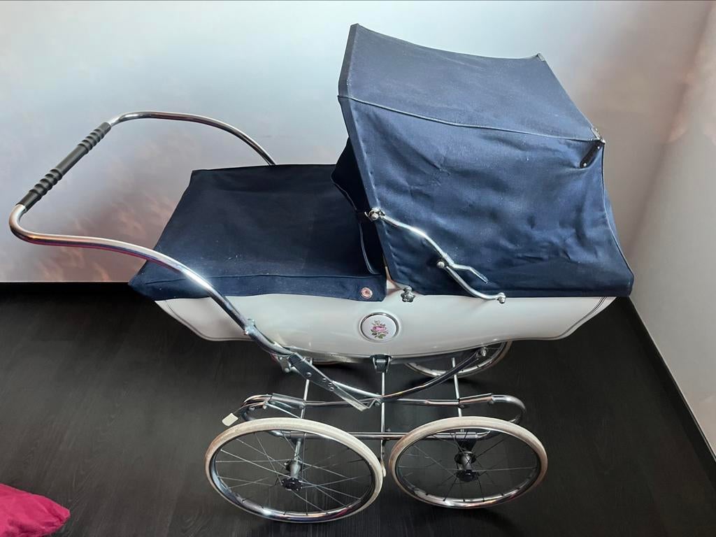 Retro kinderwagen, Kinderen en Baby's, Speelgoed | Poppen, Ophalen, Gebruikt