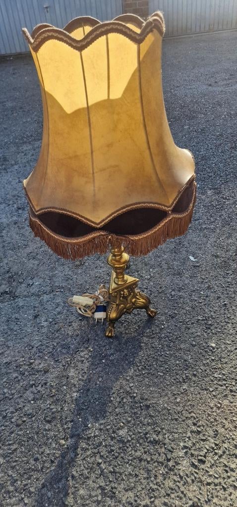 Lamp - messing voet 68 cm hoog, Ophalen