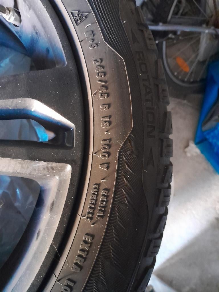 Winterbanden, Ophalen, 18 inch, 245 mm, Banden en Velgen