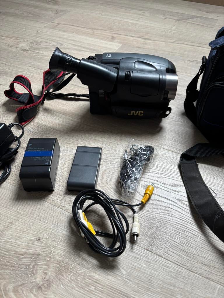Jvc videocamera VHS, Audio, Tv en Foto, Videocamera's Digitaal, Ophalen, Zo goed als nieuw, JVC