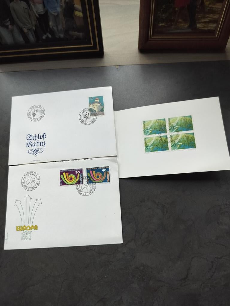 3 documenten Liechtenstein en Zwitserland, Postzegels en Munten, Ophalen of Verzenden