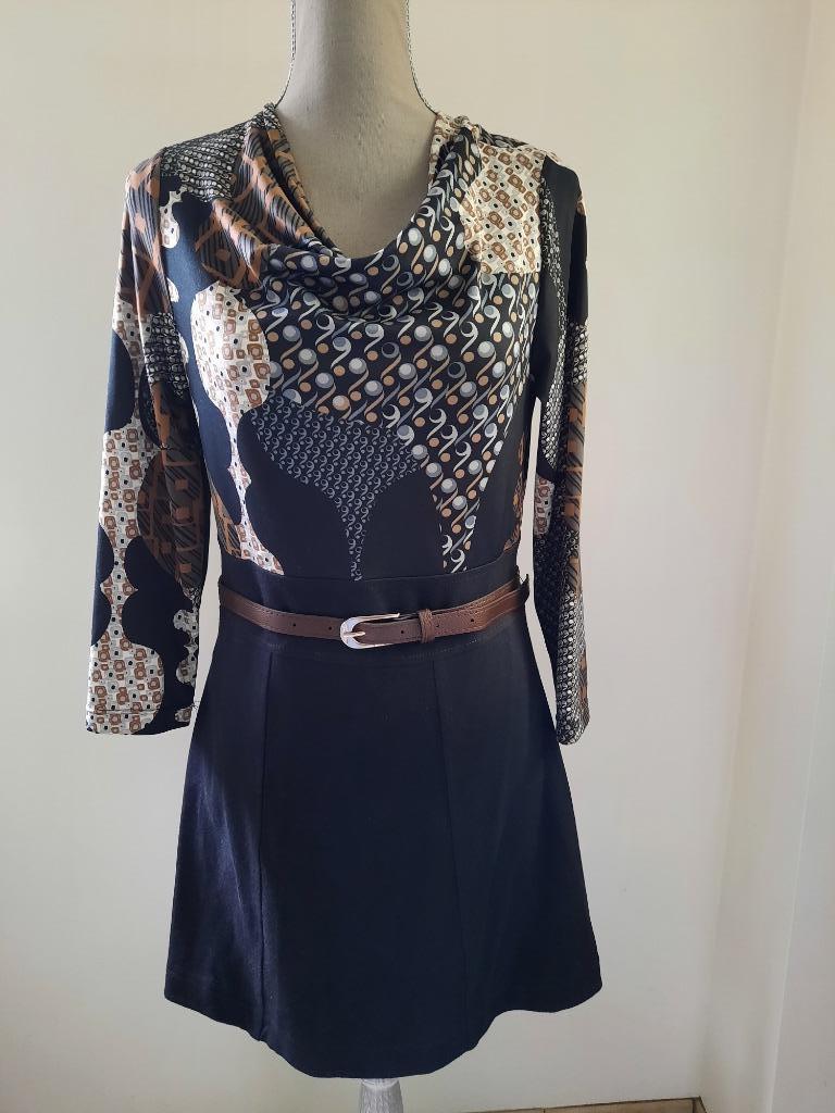 Leuk jurkje van Atmos Fashion, Maat 38/40 (M), Zwart, Atmos fashion, Ophalen of Verzenden