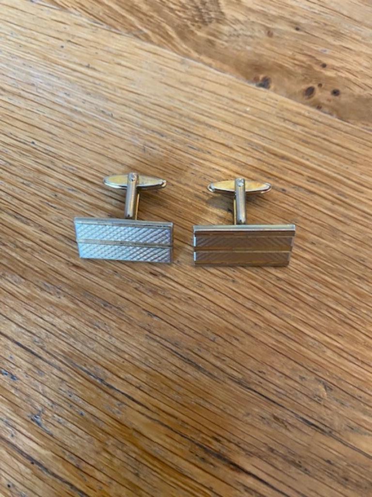 Goudkleurige rechthoekige manchetknopen, Handtassen en Accessoires, Manchetknopen, Ophalen of Verzenden, Gebruikt, Overige materialen