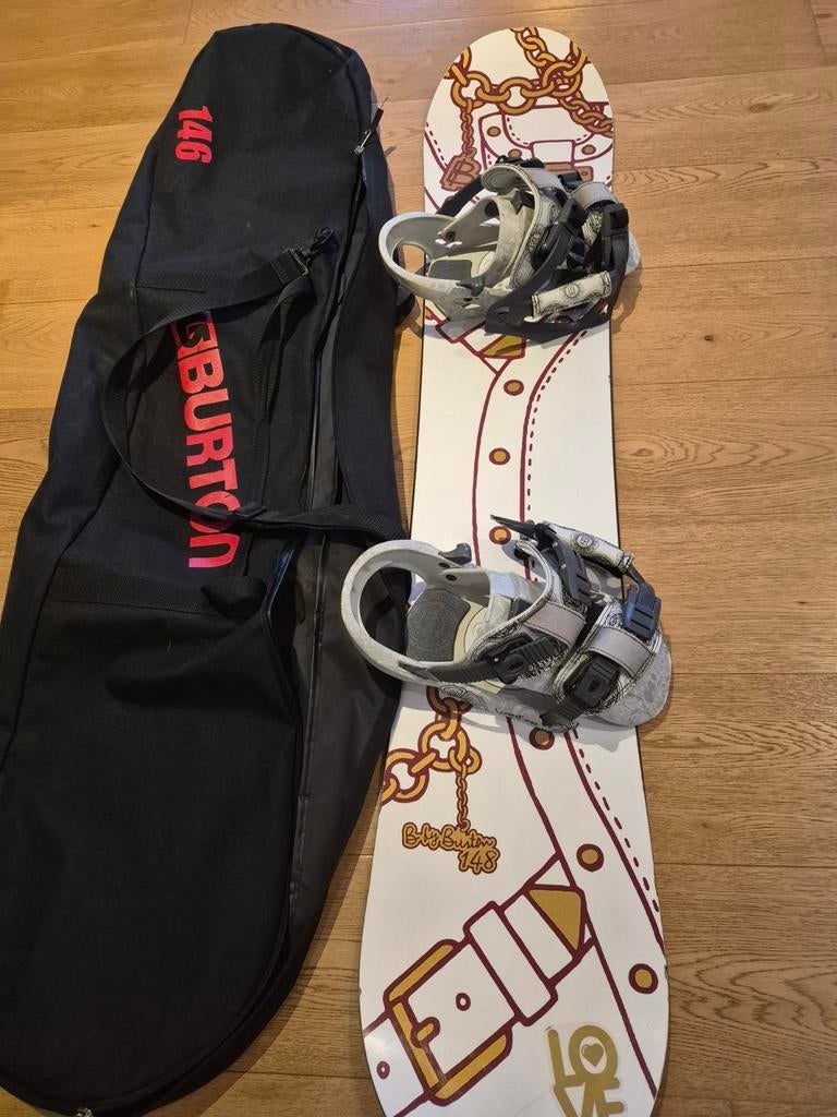 Burton 148, Ophalen, Bindingen
