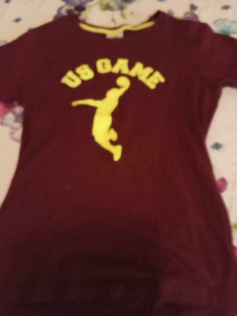 T-shirt Go sport basketbal bordeaux maat 140, Ophalen of Verzenden, Gebruikt, Jongen, Shirt of Longsleeve