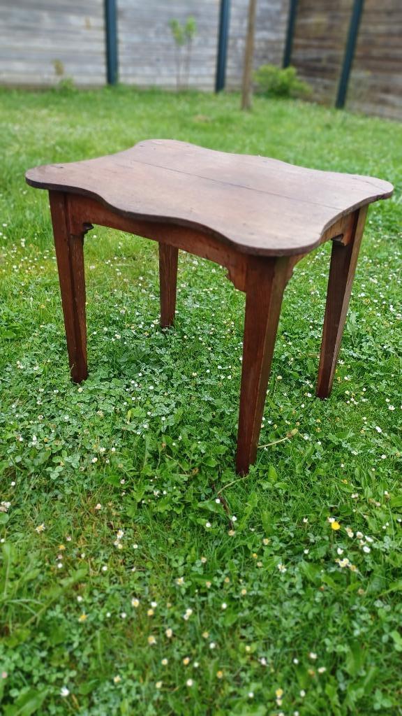 Table en bois, Divers, Enlèvement