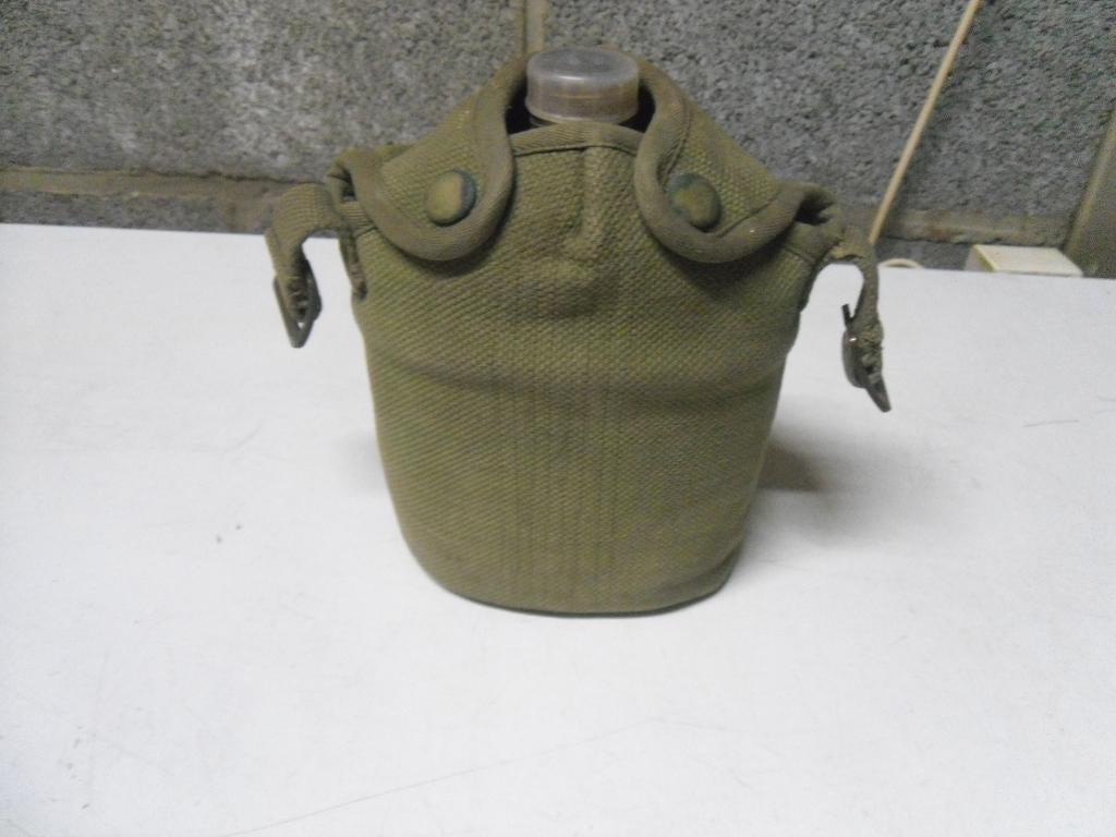 gourde militaire 1949, Collections, Enlèvement ou Envoi, Armée de terre, Vêtements ou Chaussures