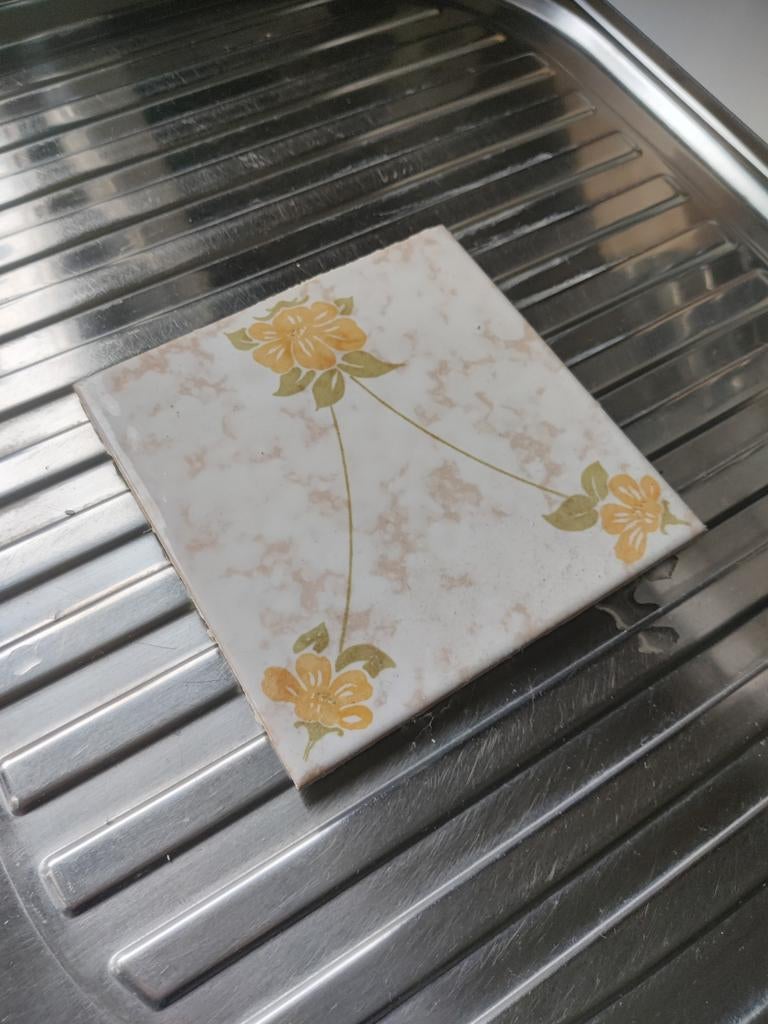 Vintage tegel (ongeveer 200 stuks), Doe-het-zelf en Bouw, Tegels, Ophalen