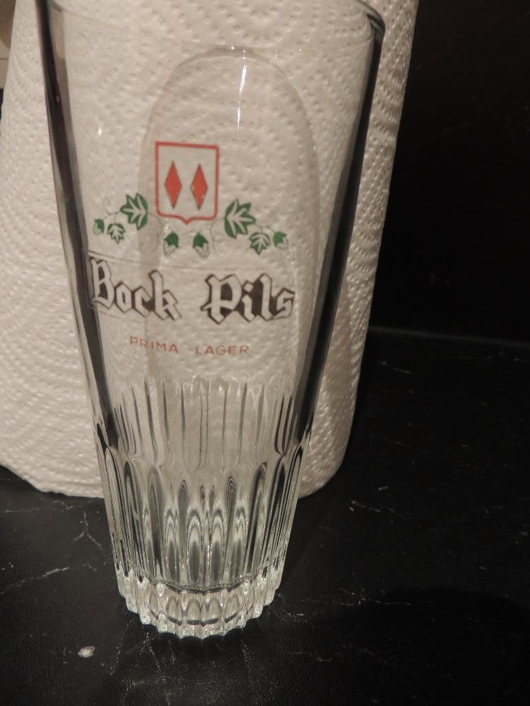 Bierglas BOCK PILS, Verzamelen, Ophalen, Zo goed als nieuw, Glas of Glazen, Overige merken