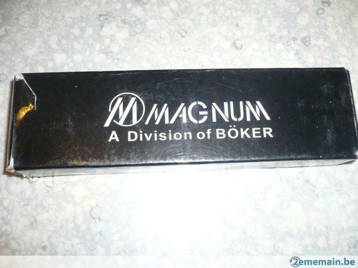 couteaux  de  collection, Enlèvement