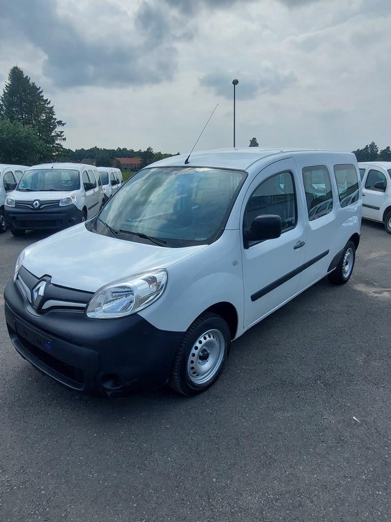RENAULT KANGOO MAXI 1.5DCI 2019 74000KM EURO6B 8000€ EXBTW, Auto's, Voorwielaandrijving, Stof, Euro 6, 4 cilinders