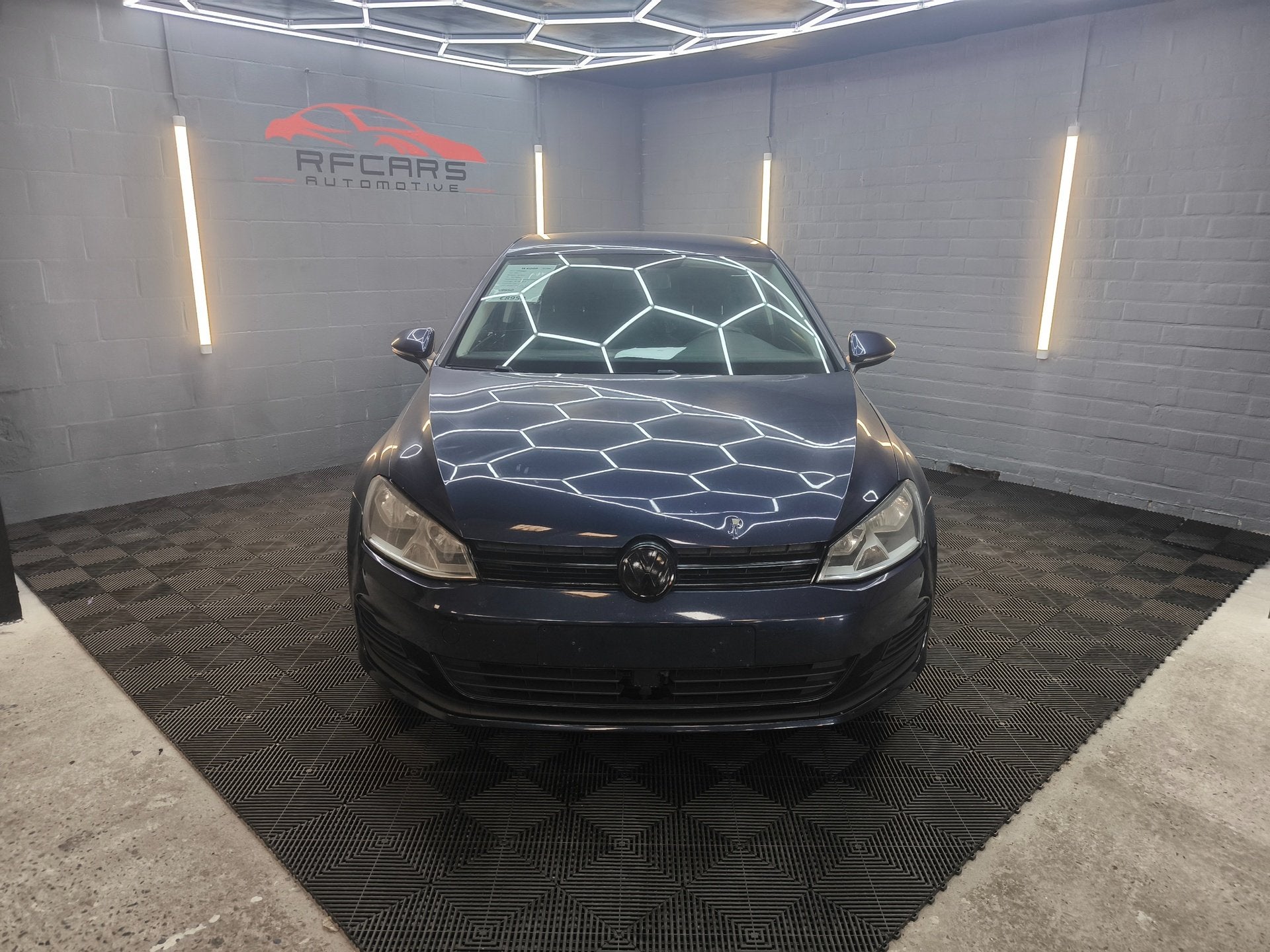 Volkswagen Golf, 1197 cm³, Euro 5, Entreprise, Boîte manuelle