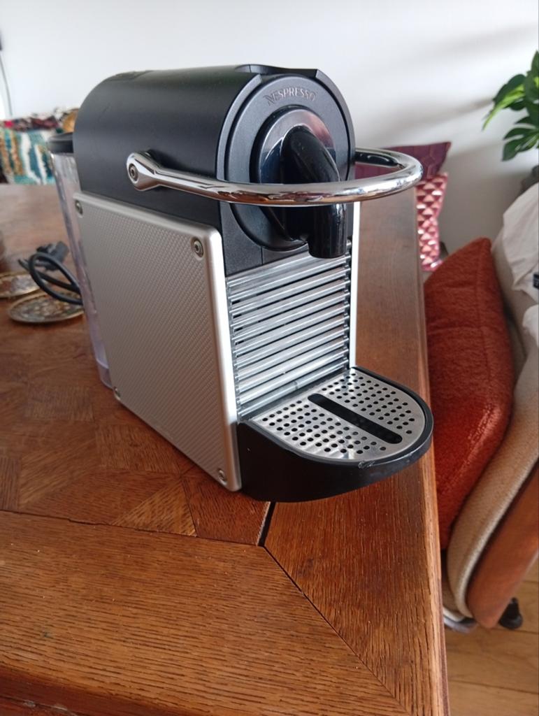 Nespresso magimix, Ophalen