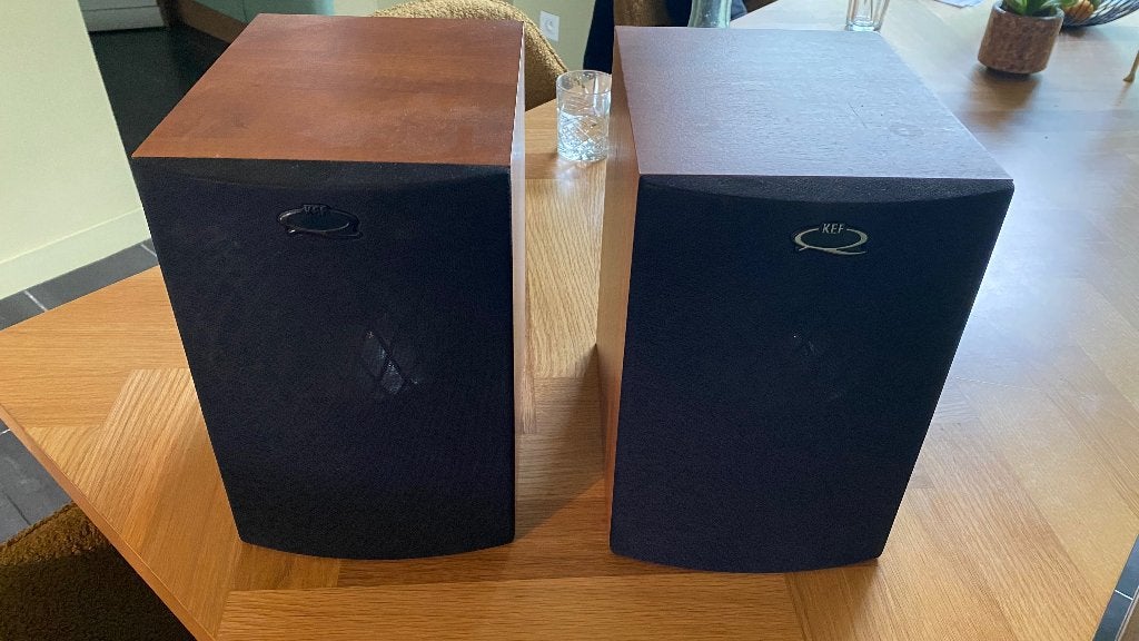 Kef Q 15.2, Ophalen, Gebruikt, Front, Rear of Stereo speakers, Overige merken