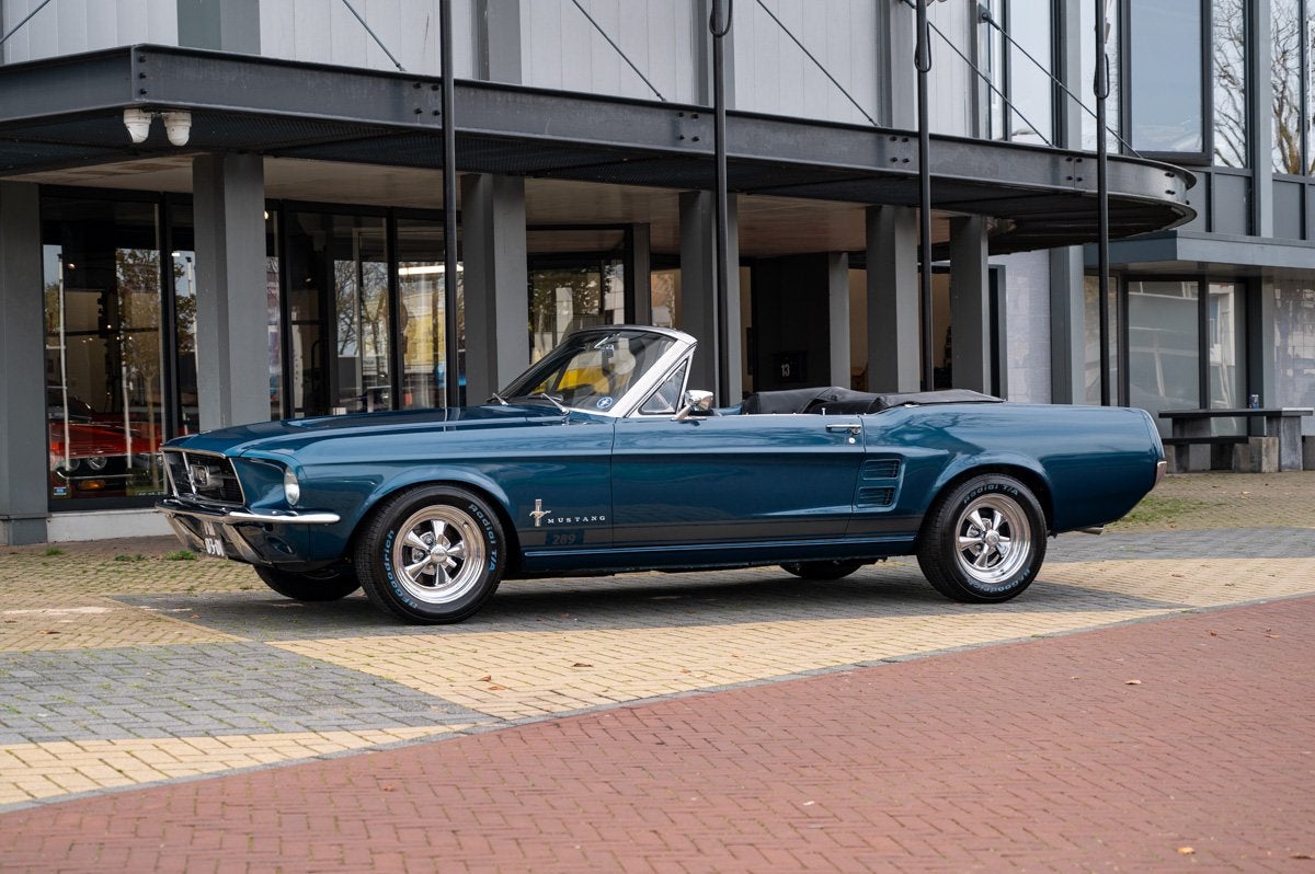Ford Mustang 4.7 Convertible (bj 1967, automaat), Auto's, Automaat, Gebruikt, 8 cilinders, Cabriolet