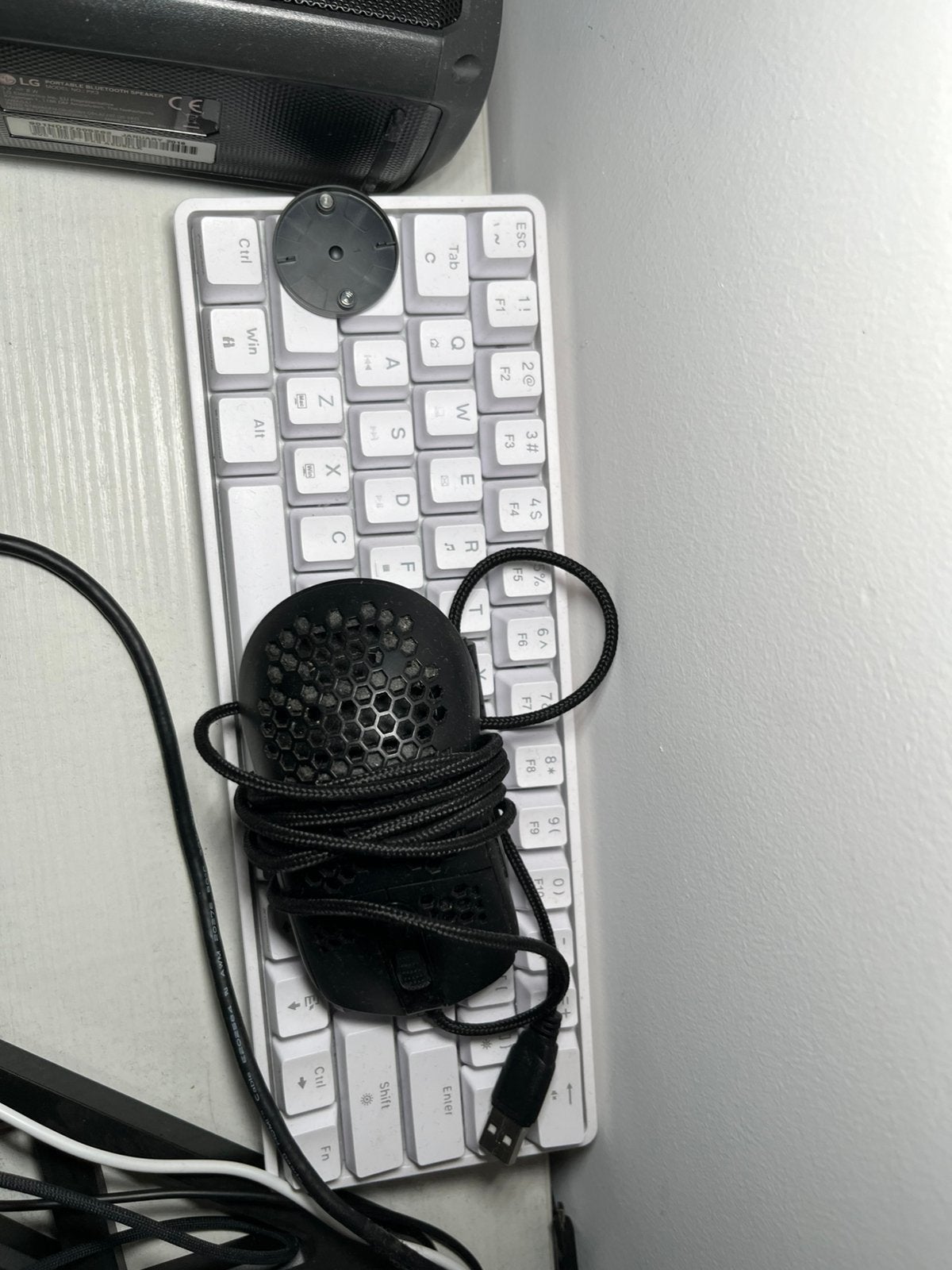 Keyboard en mouse moet weg snel, Telecommunicatie, Ophalen, Zo goed als nieuw